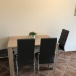 App. 2
Essecke in der Küche